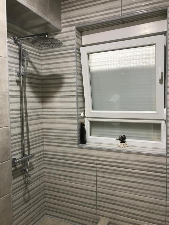 Apartman Sicilija Daire Trebin Dış mekan fotoğraf