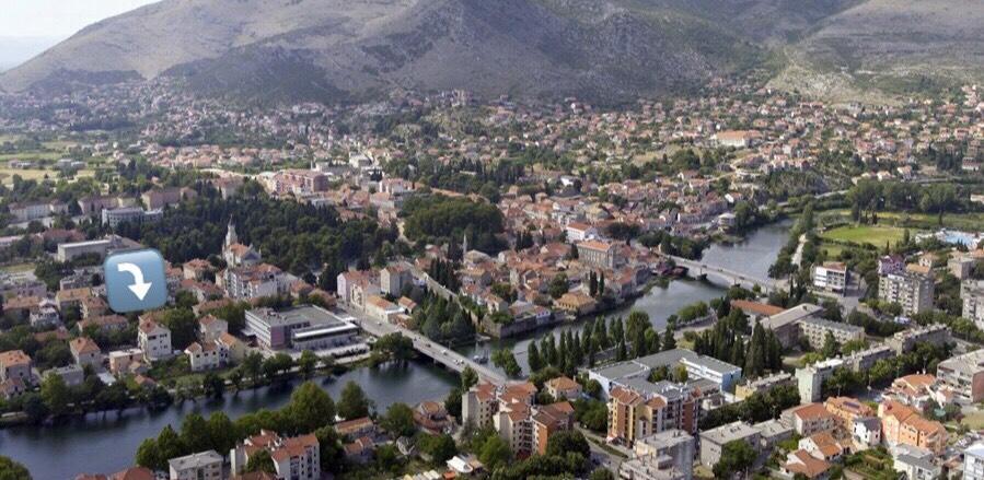 Apartman Sicilija Daire Trebin Dış mekan fotoğraf